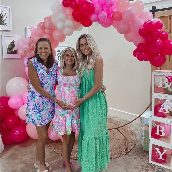 Lily Pulitzer • Pink Floral Paradise Found Evelina Sheath Dress - Picture 4 of 5